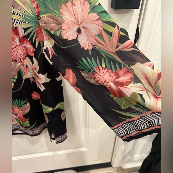 XL JM COLLECTION Tropical Floral Women's Blouse Black and Pink - Picture 5 of 11